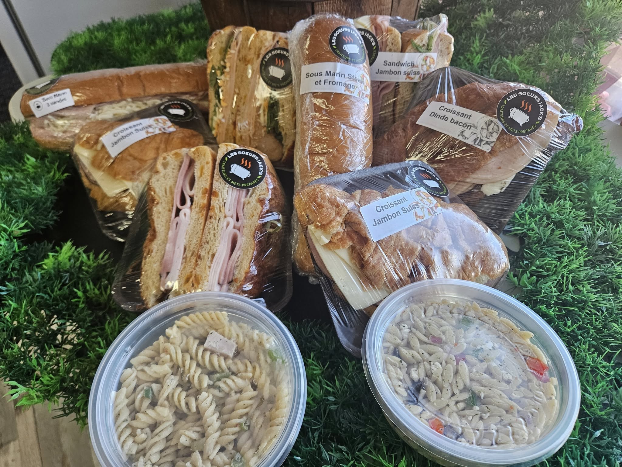 No photo description available.